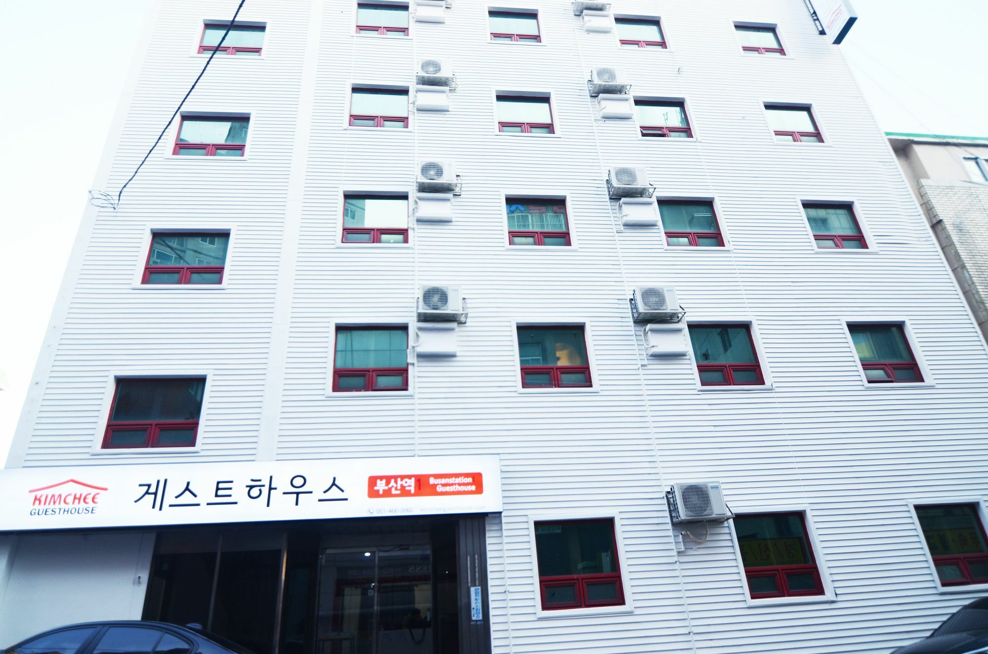 Kimchee Busan Station Guesthouse Экстерьер фото